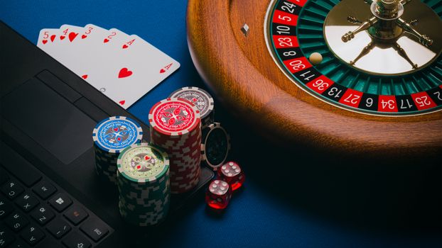 Průvodce limity maximální výhry z bonusů v online kasinech 2026